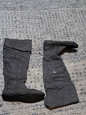 Cupid Black Fold-Over Over-the-Knee Boots